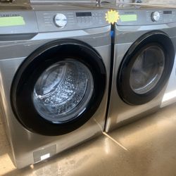 New Scratch And Dent Samsung Front Load Washer And Electric Dryer Set .6 Months Warranty .
