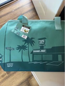 Trader Joe’s cooler bag