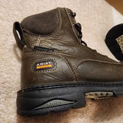 Brand New Women Ariat WORK Boots