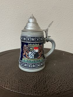 Authentic Bayern German Beer Stein with Pewter Lid