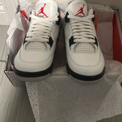 Air Jordans 4   8/5