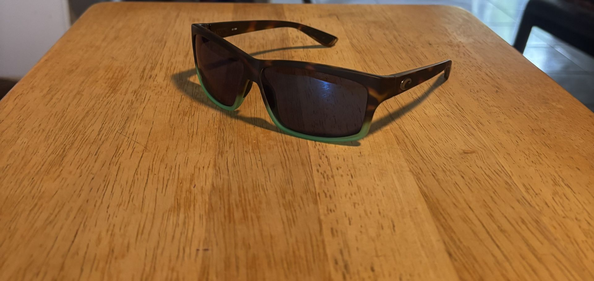 Costa Cut Polarized Sunglasses