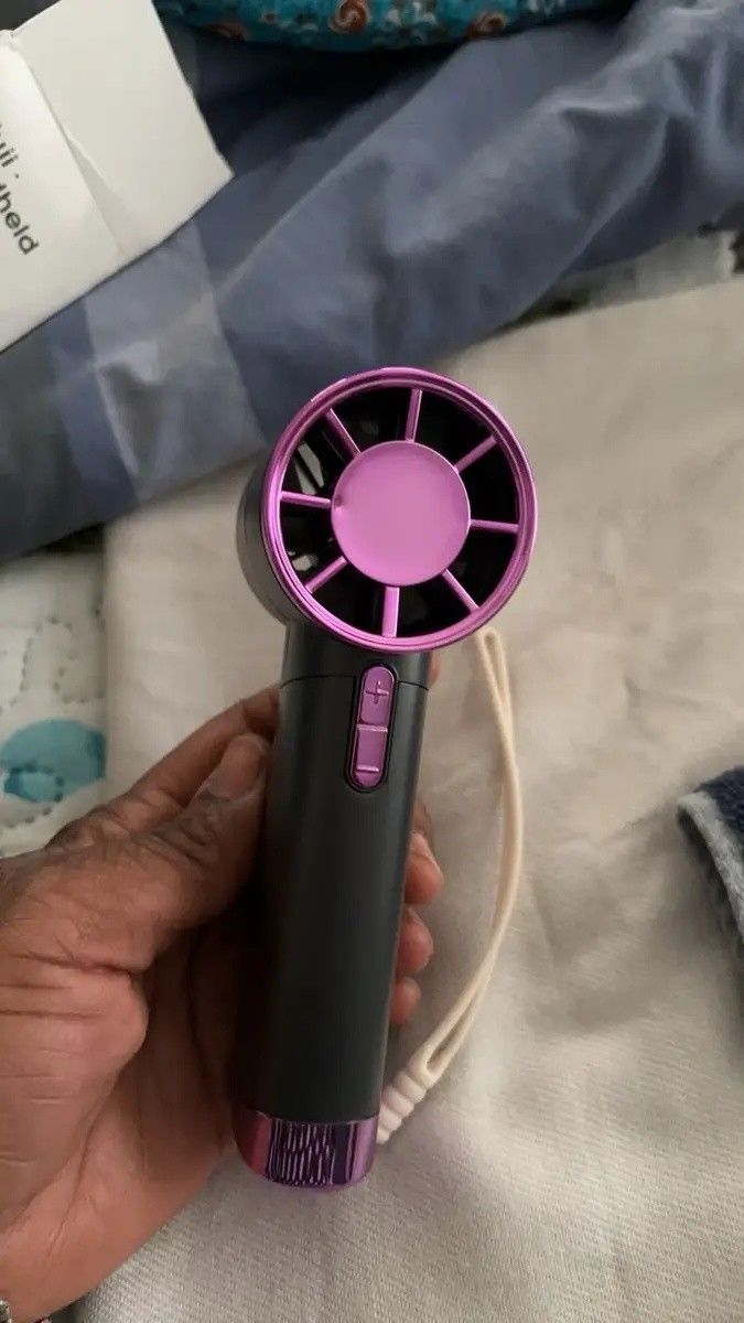 Stylish portable handheld fan