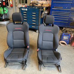 CAR SEATS FOR MAZDASPEED3 PAIR SUPER CLEAN HARD TO FIND