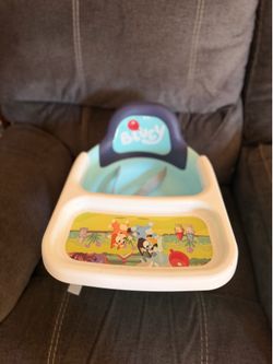 Bluey sit chair $15