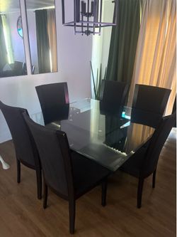 Dinning table