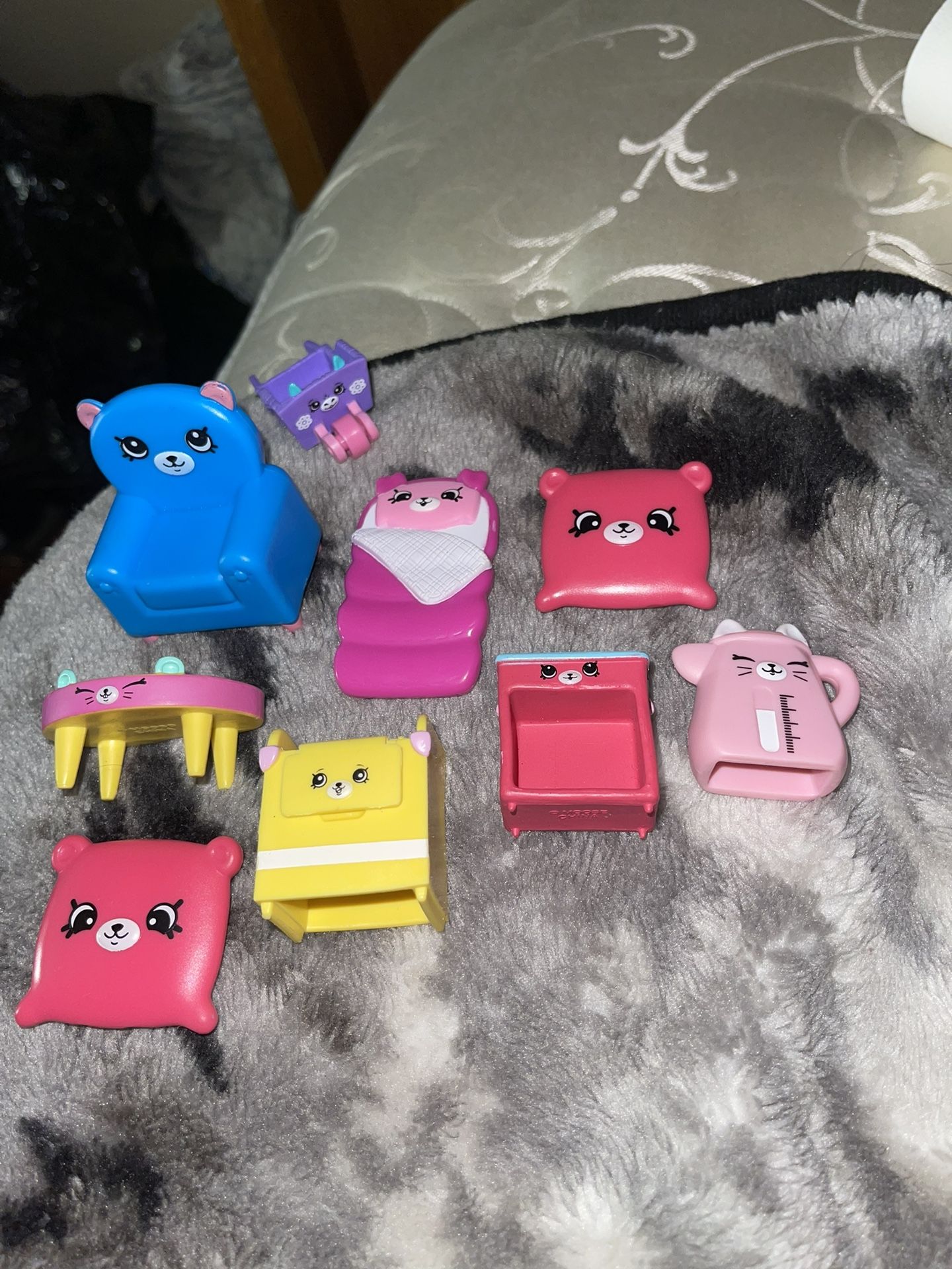 Shopkins