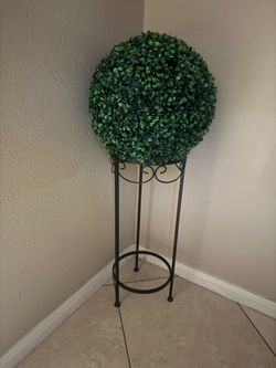 Decoration table
