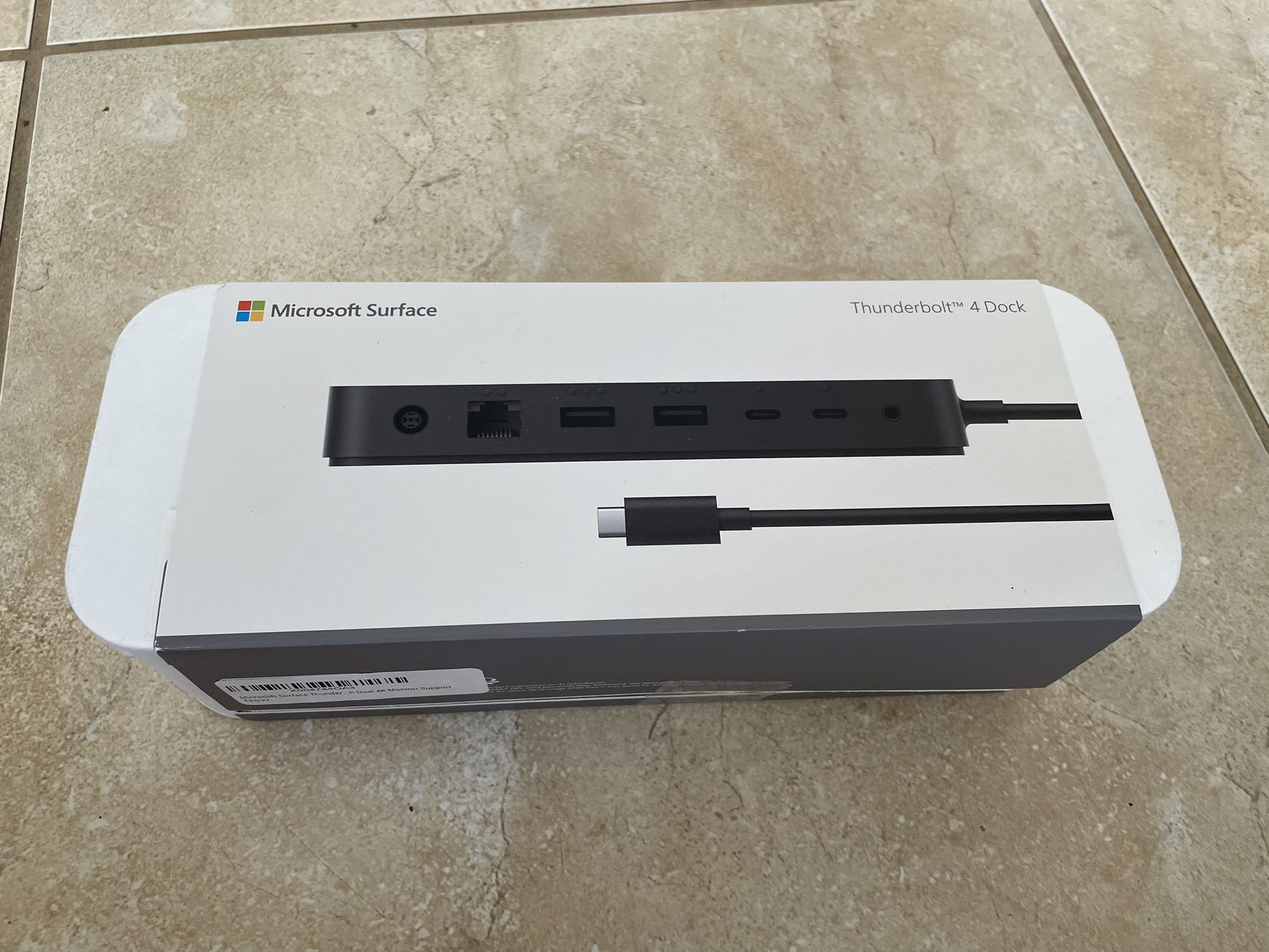 Microsoft Surface Thunderbolt 4 Dock T8H-00001  Excellent shape complete in box