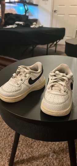 Toddler Nike Air forces
