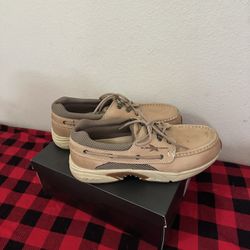 Rugged Shark men’s Shoes 11D
