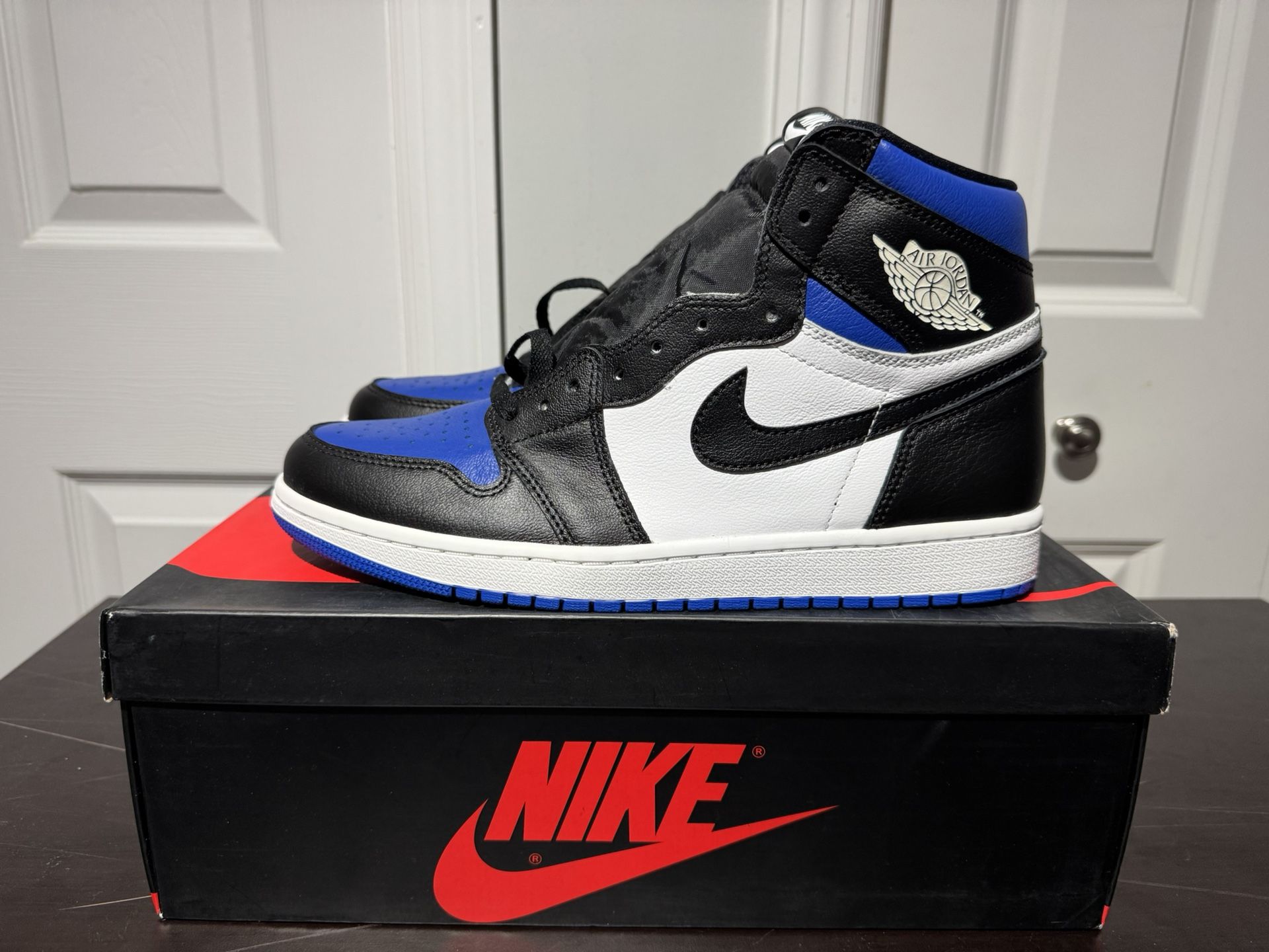 JORDAN 1 Retro High Royal Toe Size 10 **100% AUTHENTIC**