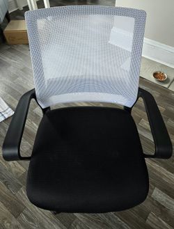 Office Chair Desk Task Chair Mesh Computer Chair, Modern Executive Chair, White