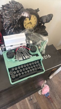 Bricks (Not Lego) Typewriter (21327) - As Is Display