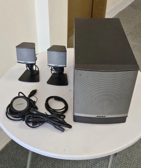 Bose Companion 3 Series II Multimedia Speaker System