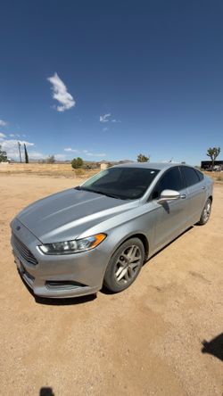🚗 2013 Ford Fusion SE — $5,500 OBO