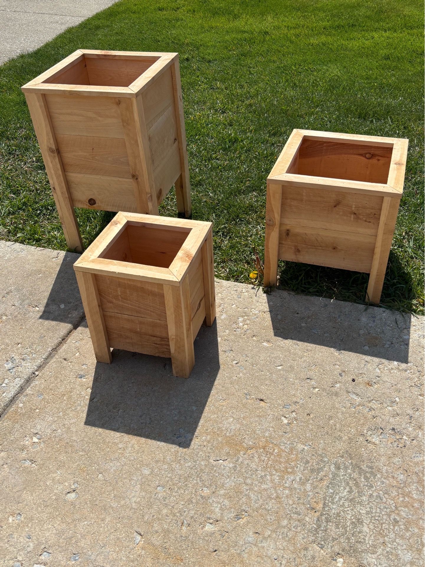 Cedar planter