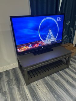 Vizio Flat Screen TV