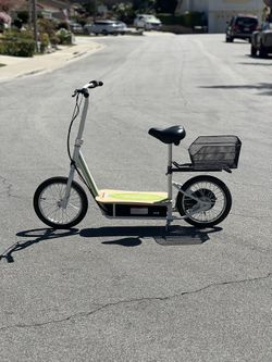 Razor EcoSmart Metro R