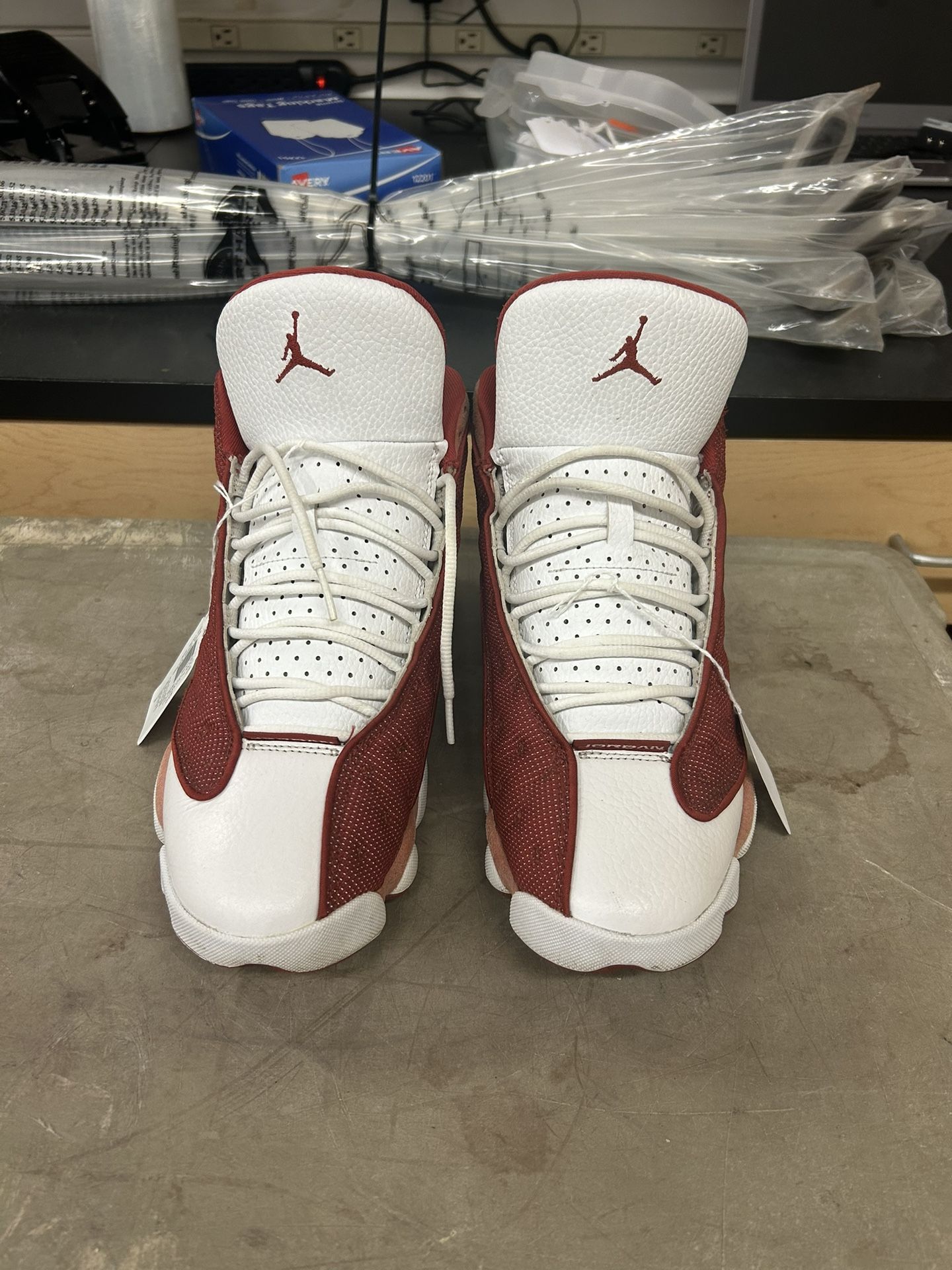 Jordan 13 Size 10 (No Box)