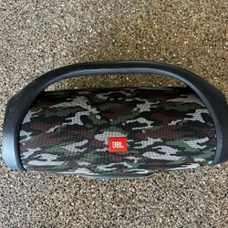 JBL Boombox