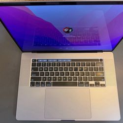 MacBook Pro 16” 2.6ghz i7 16gb Ram 500gb 