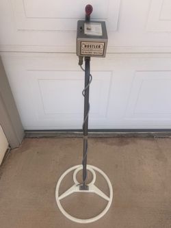 Vintage Garrett Hustler Metal Detector