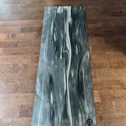 LuluLemon The (Big) Mat Made With FSC™ Certified Rubber Marble