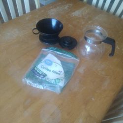 Melita Pour-Over Coffee Maker + Filters 