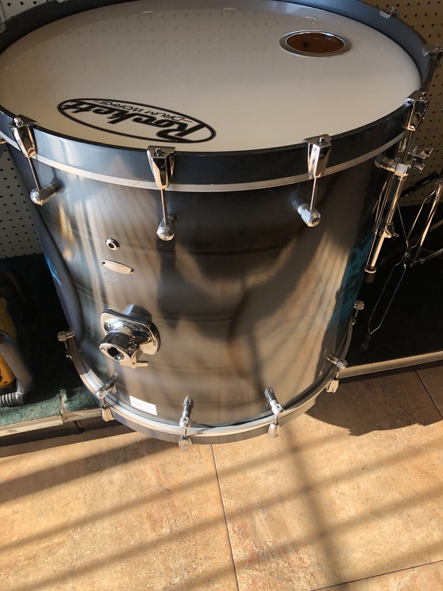 Rockett drum works drum set