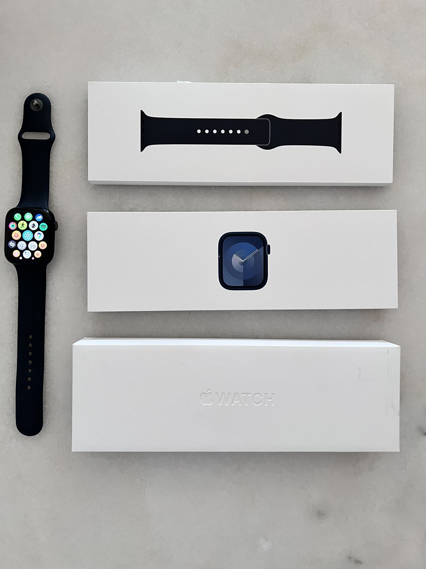 Apple Watch Series 9 - 45mm - Cellular LTE & GPS