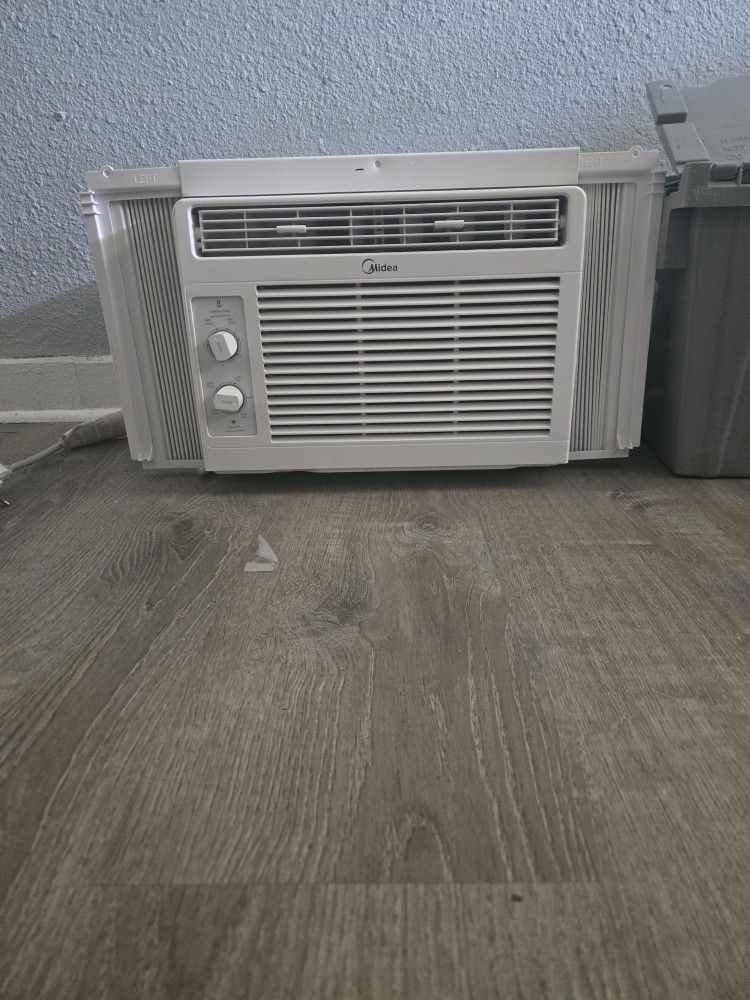 Air Conditioner