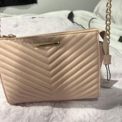 Steve Madden, Color Pink