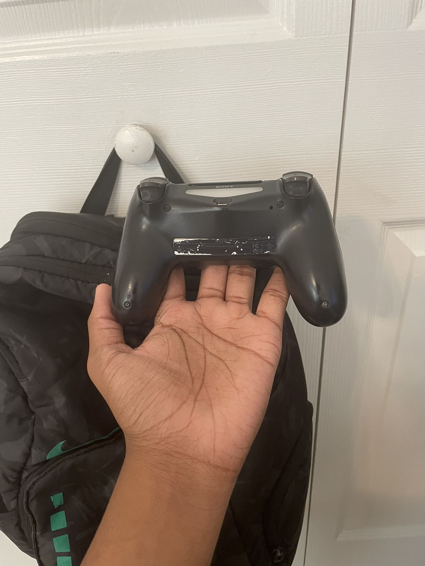 PS4 Controller