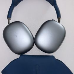 Apple AirPods Max - Sky Blue (Used) - Active Noise Cancellation