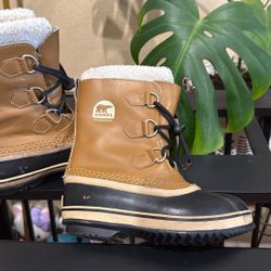 Snow Boots Size 3 Kids