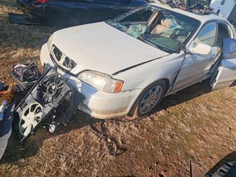 2001 Acura Integra parts car.