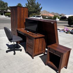 Full Bedroom Set (TV and chair Not Included)