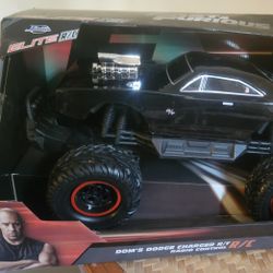 Fast & Furious "Dom's Dodge Charger RT 4x4 RC Car~ $40