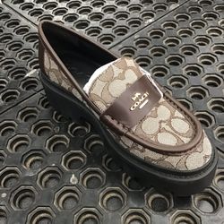 Coach Clog
