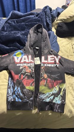 Vale Sweater Size Small