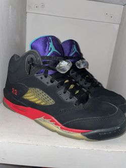 Jordan 5 Fire Red Metallic Grape 🍇 Size 6.5y Sneakers 