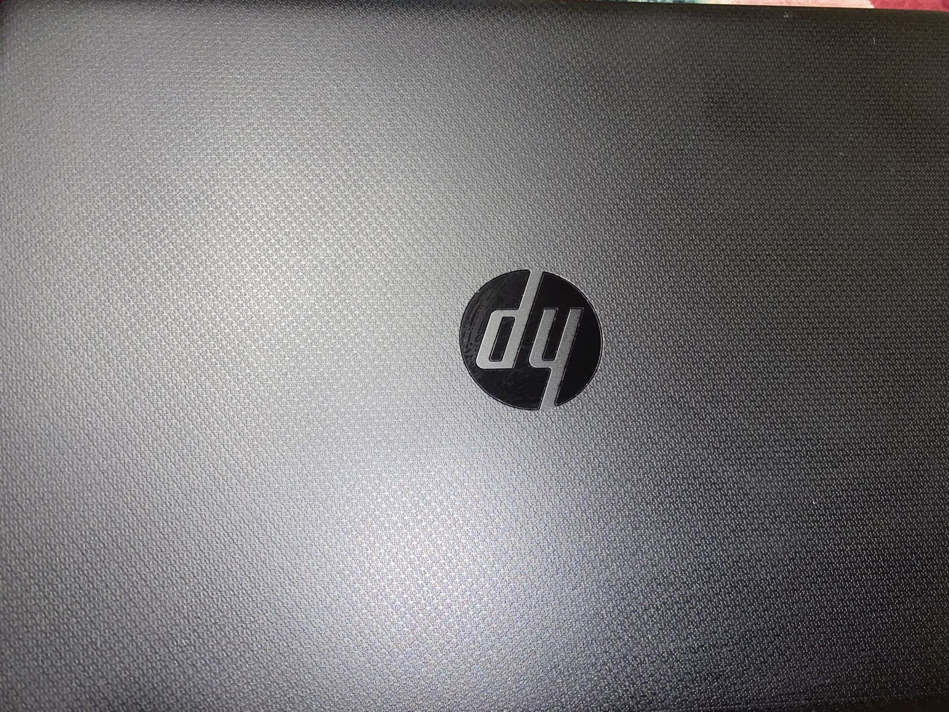 Black Hp computer $260