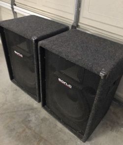 2 SONIC speakers. Great condition!!!
