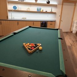 POOL TABLE! MUST GO THIS WEEK