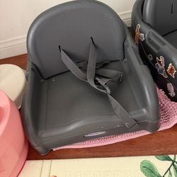 graco booster seat lightly used