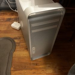 Mac Pro Tower With Apple Cinema Display
