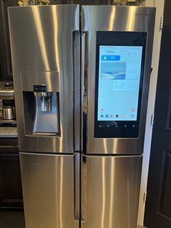 Samsung Family Hub Refrigerator