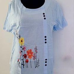 Women Short sleeve MediumLot Of 3 Shirts. Embroidered 