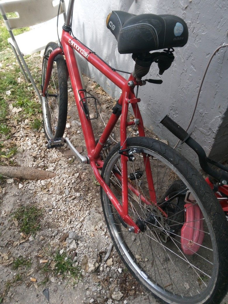Red Cannondale Bike Frame